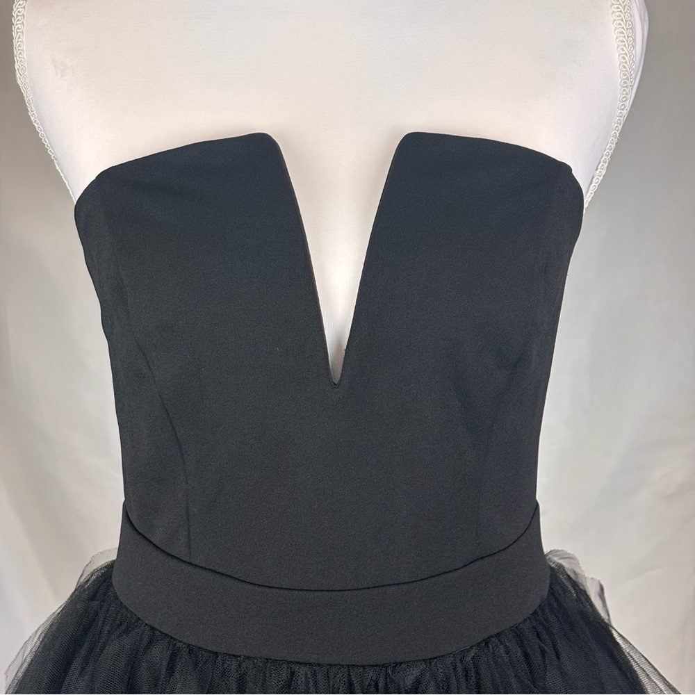 Fashion Nova Black Strapless Sheer Tulle Dress Built-In Briefs M Whimsigoth NEW - Picture 6 of 12